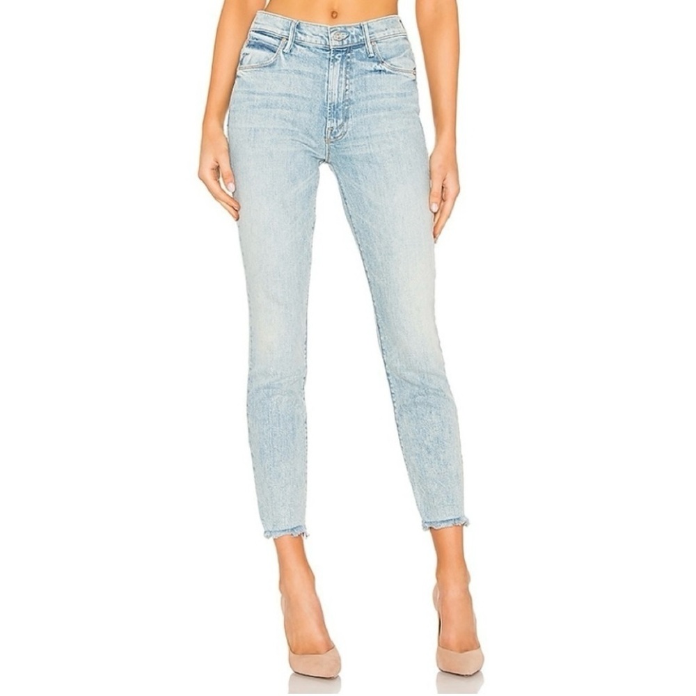 Mother’s Jeans size 26 The Stunner Ankle Chew (Walking on Water)